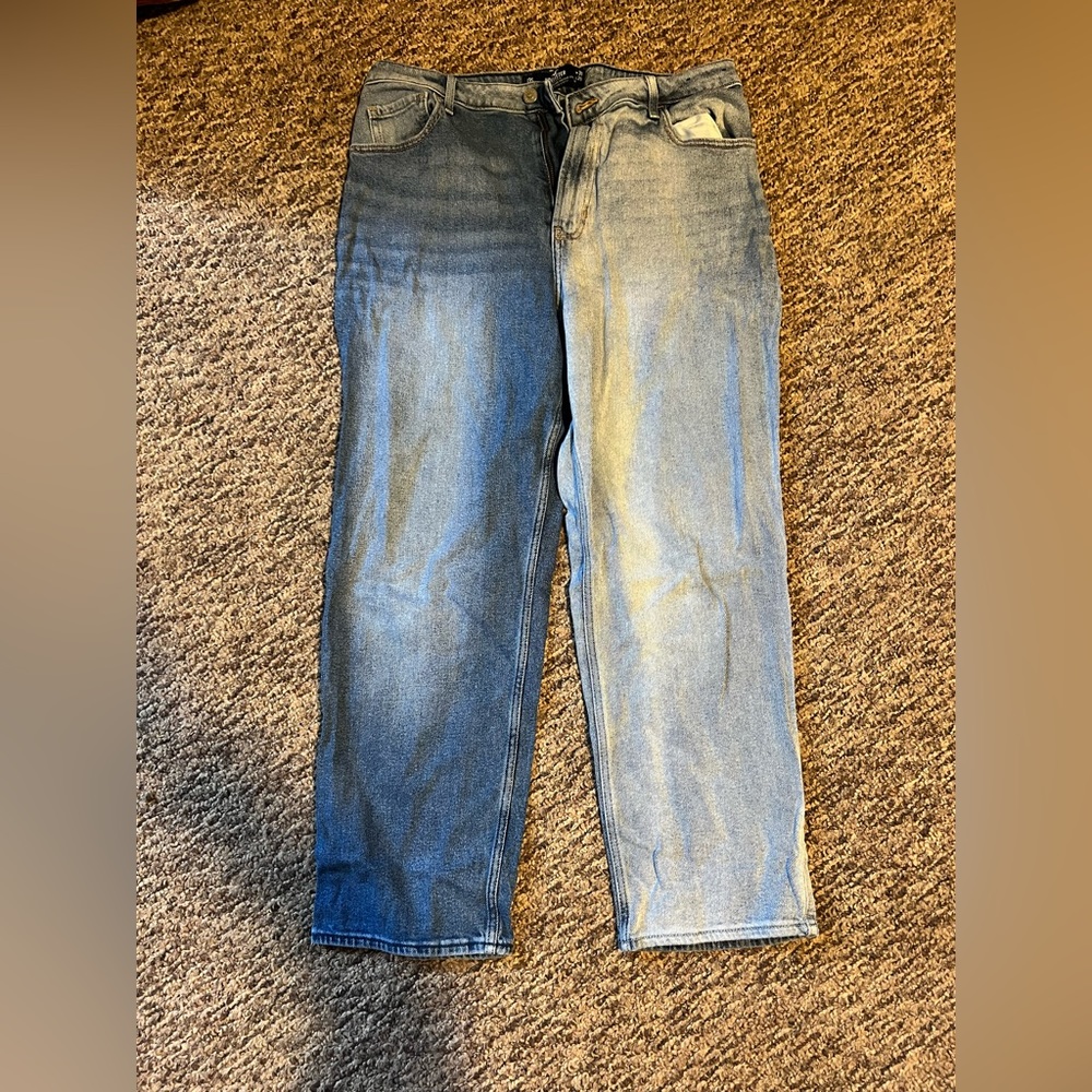Hollister Two Tone Ultra High Rise Vintage Straight Jeans